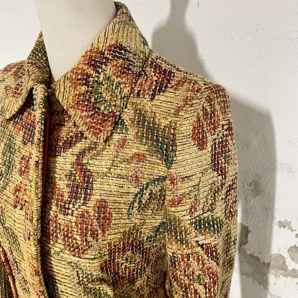 Vintage Italian Corduroy Floral Coat. ‎ XS/S - Picture 3 of 8